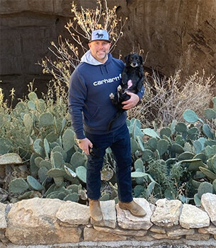 scott reis and dog cropped